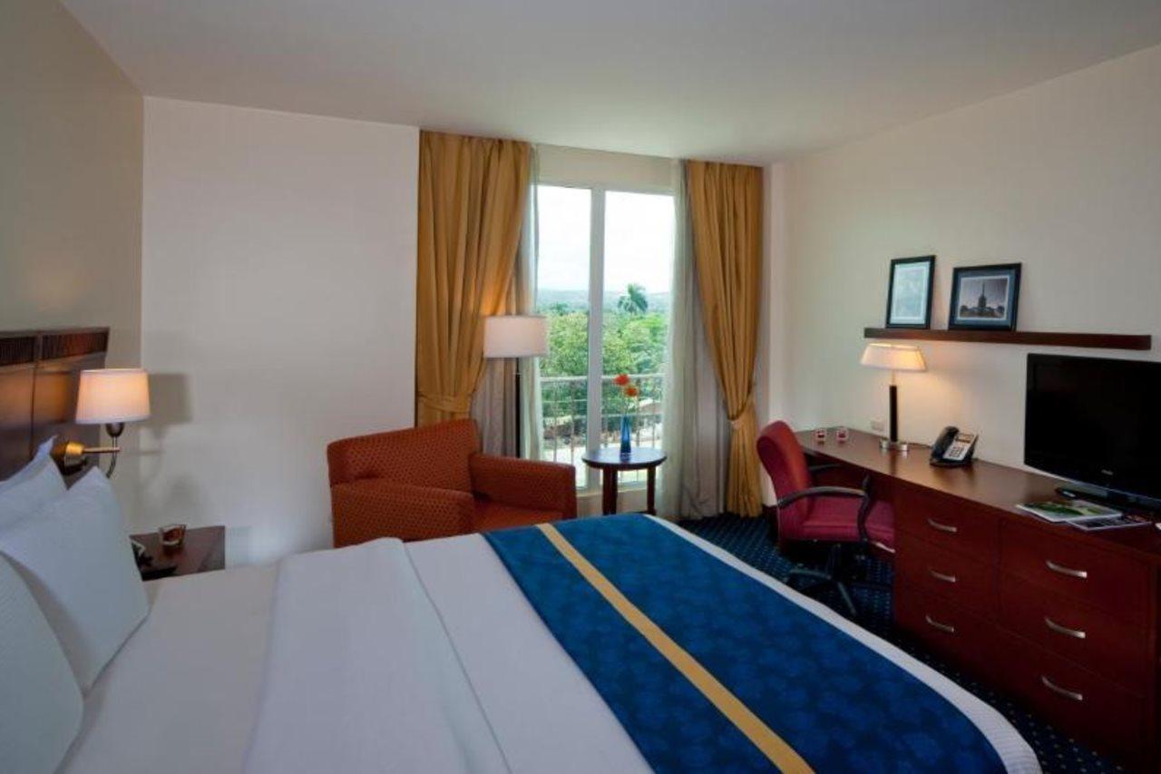 Hodelpa Garden Court Ξενοδοχείο Santiago De Los Caballeros Εξωτερικό φωτογραφία