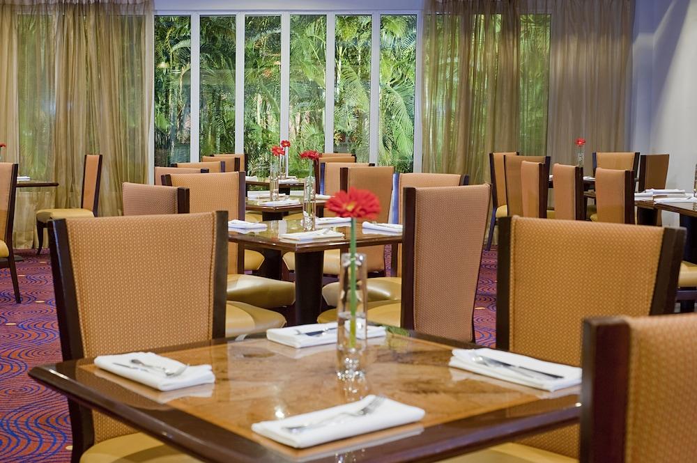 Hodelpa Garden Court Ξενοδοχείο Santiago De Los Caballeros Εξωτερικό φωτογραφία
