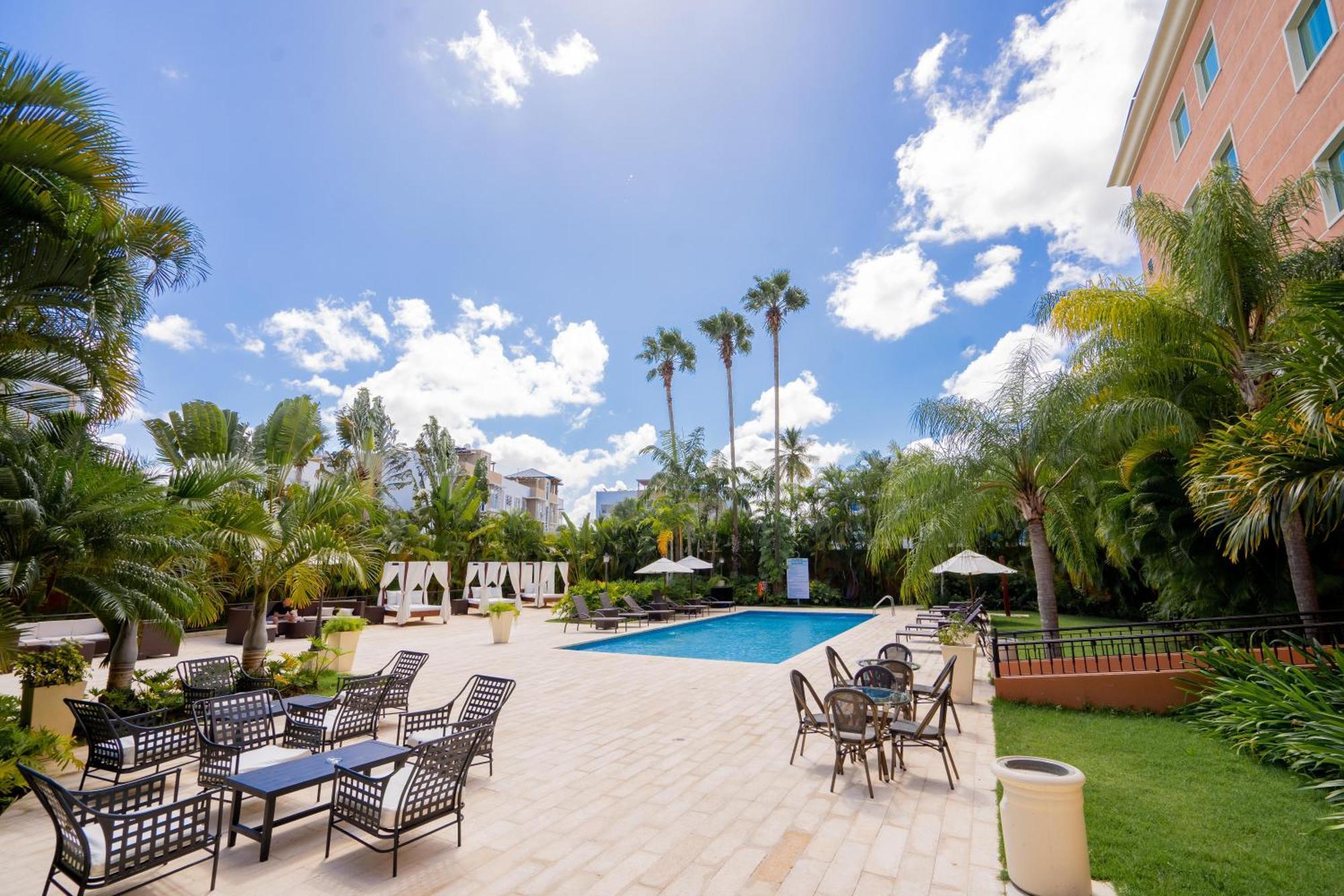 Hodelpa Garden Court Ξενοδοχείο Santiago De Los Caballeros Εξωτερικό φωτογραφία
