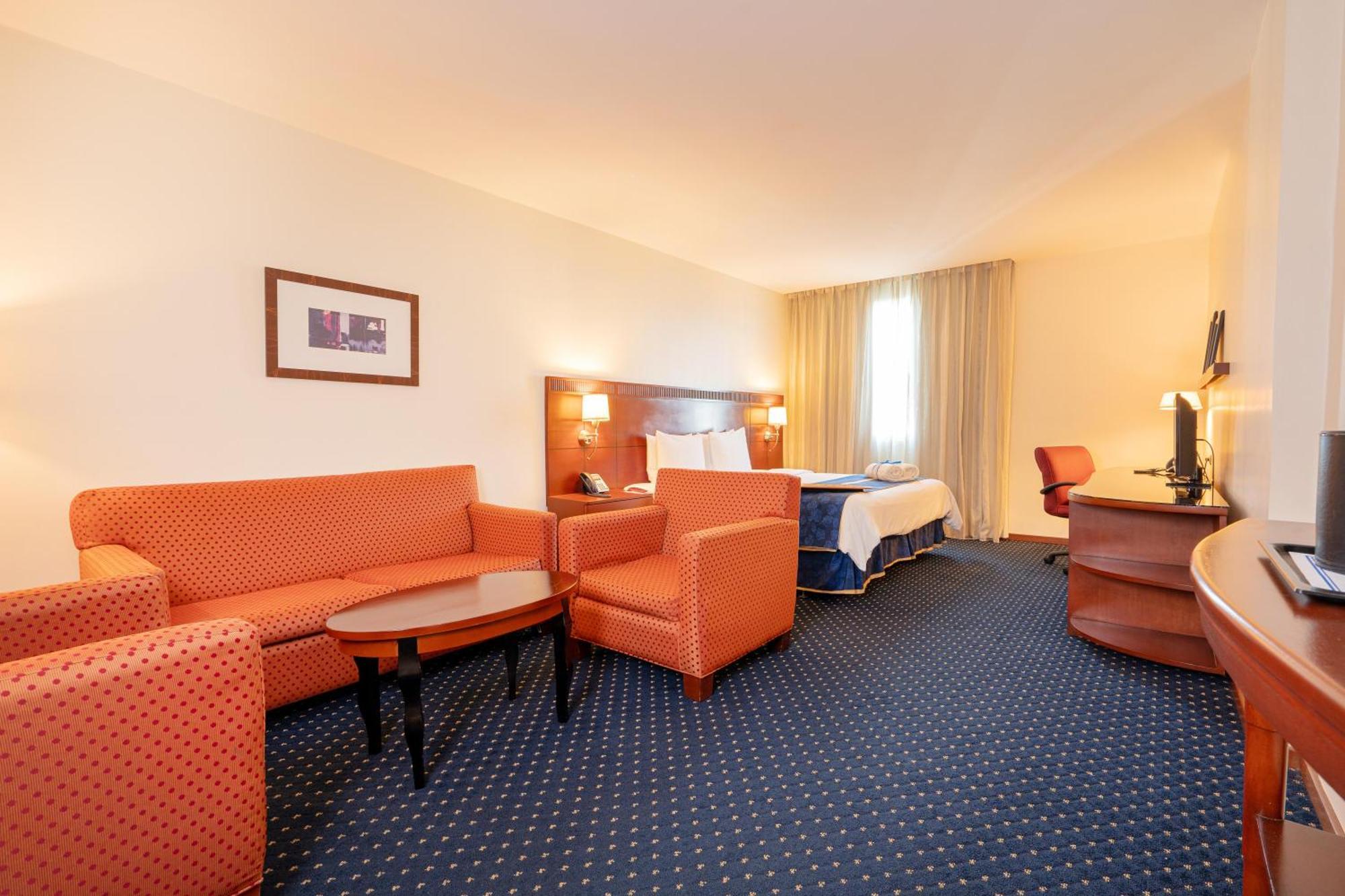 Hodelpa Garden Court Ξενοδοχείο Santiago De Los Caballeros Εξωτερικό φωτογραφία