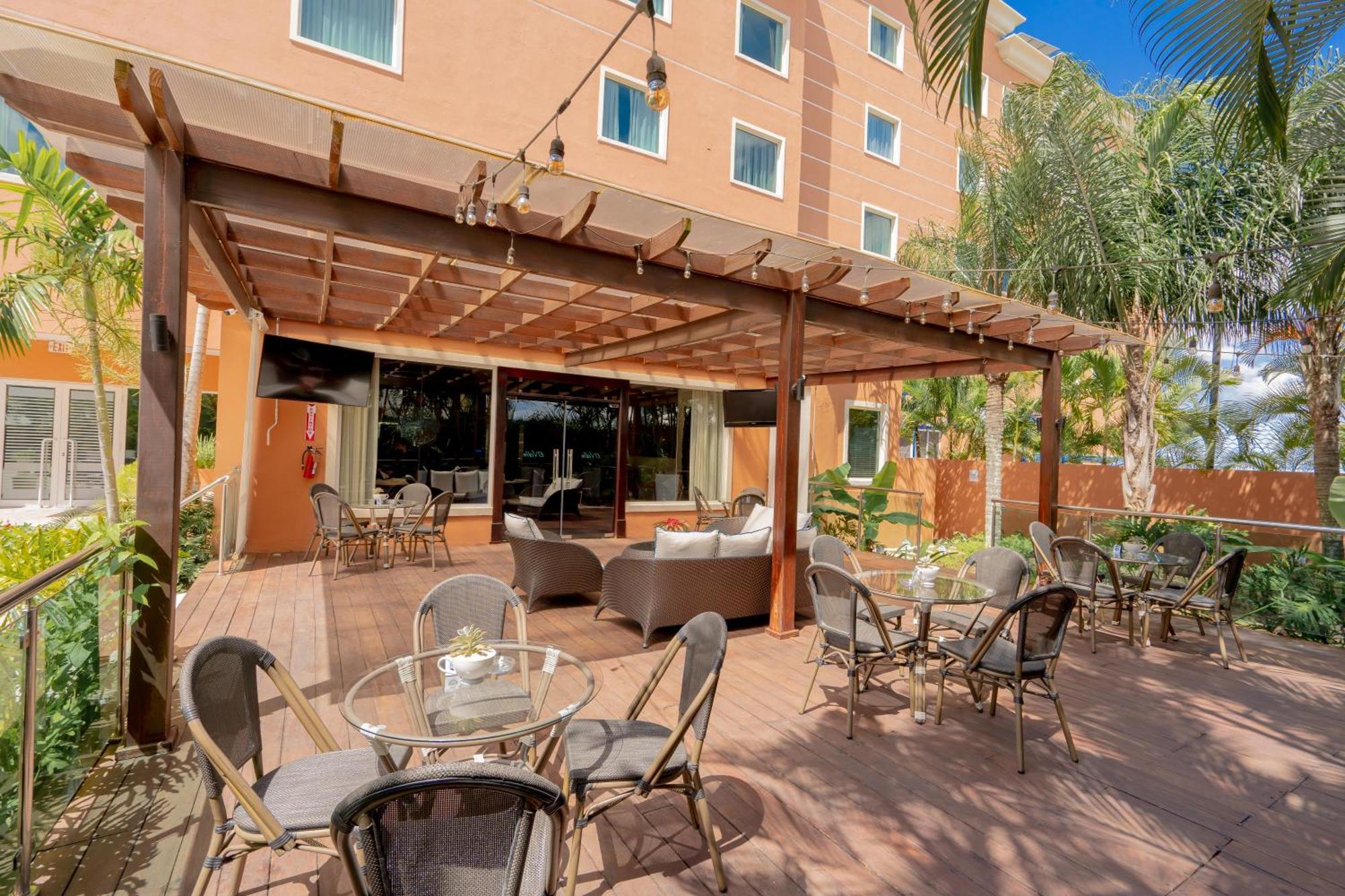 Hodelpa Garden Court Ξενοδοχείο Santiago De Los Caballeros Εξωτερικό φωτογραφία